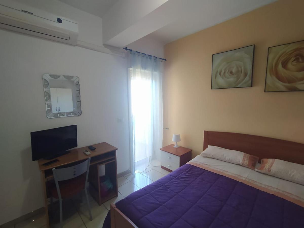 Bed And Breakfast Oasi Reggio Calabria Esterno foto