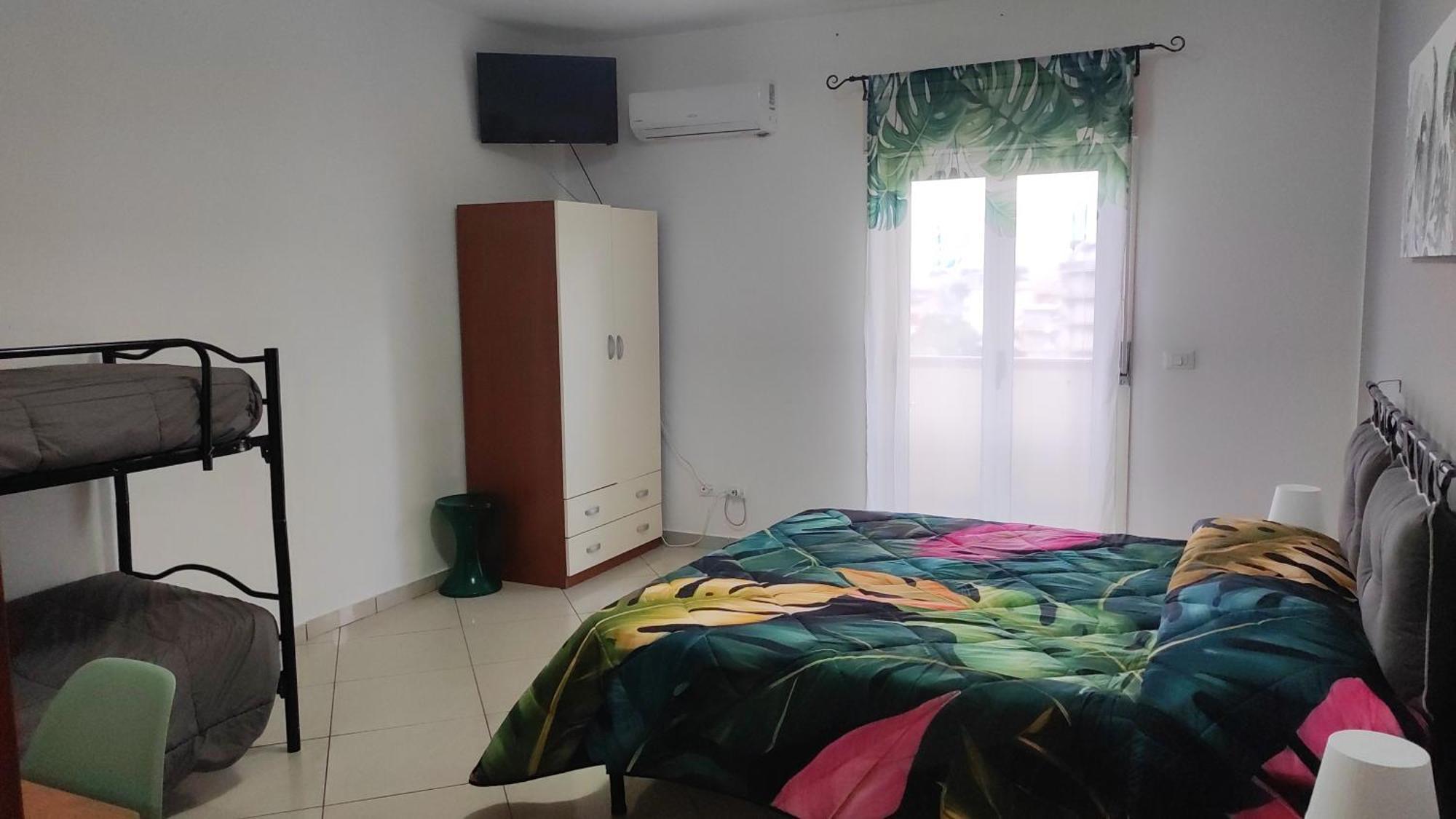 Bed And Breakfast Oasi Reggio Calabria Esterno foto